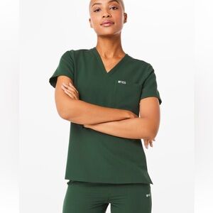 Figs Catarina scrub top